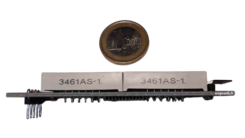 Afficheur 7 segments MAX7219 avec broches soudées vue de côté